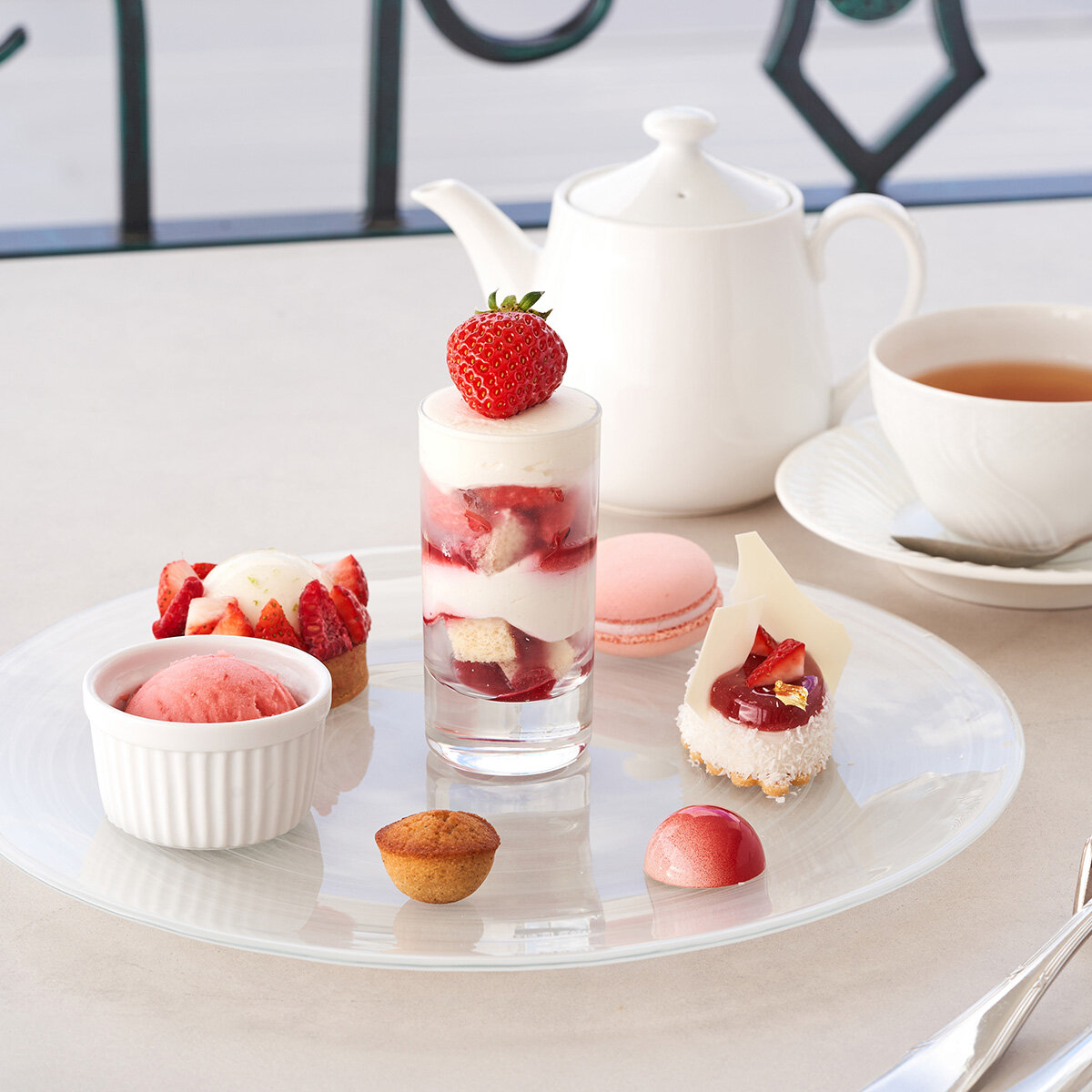 【レストランカフェテラス アミ 神戸】プチアフタヌーンティー