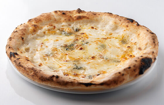 〈チンクエ フォルマッジ〉5種類のチーズ・アカシアの蜂蜜