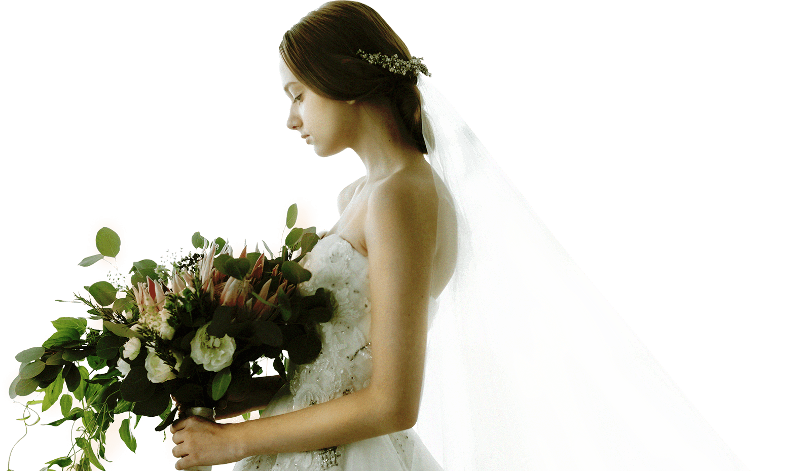 名画のようにラ・スイートをキャンバスに描き出すラ・スイート オートクチュール・ウェディングの新婦